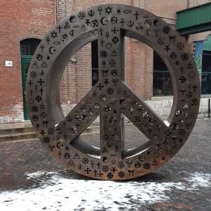 Meet your Posher, Claudette